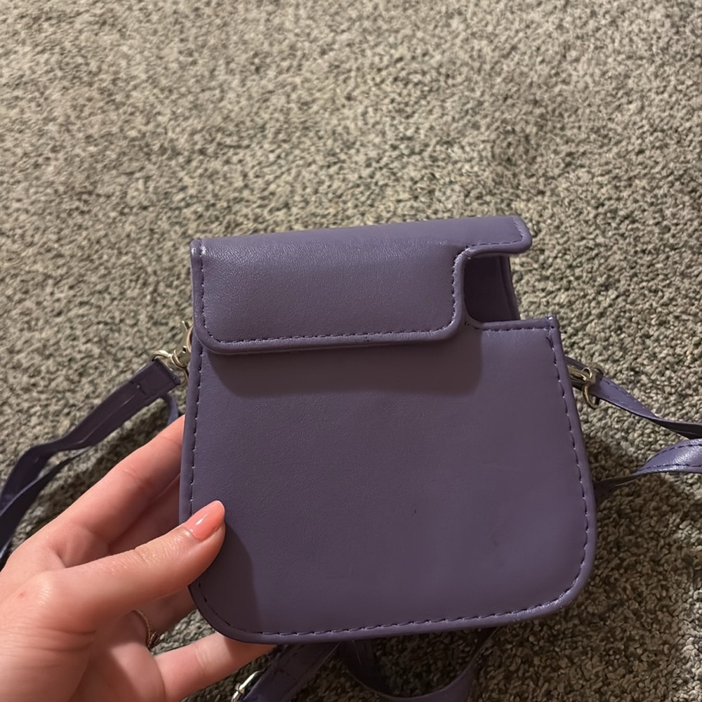 Instax Lavender camera holder purse - Picture 3 of 5